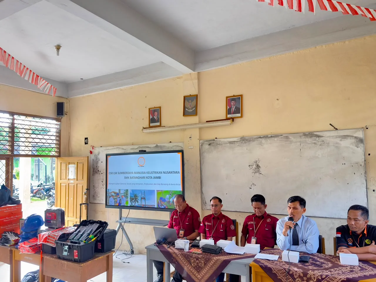 SMK BATANGHARI JAMBI